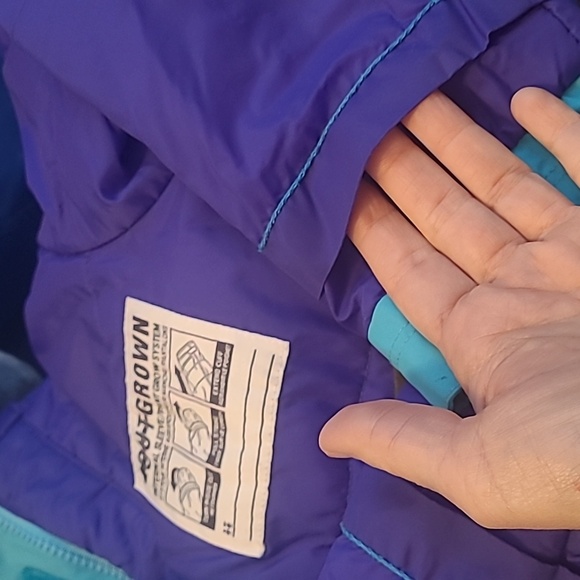 Girl’s Columbia Ski Jacket and gloves, YS (7/8) - Picture 7 of 7